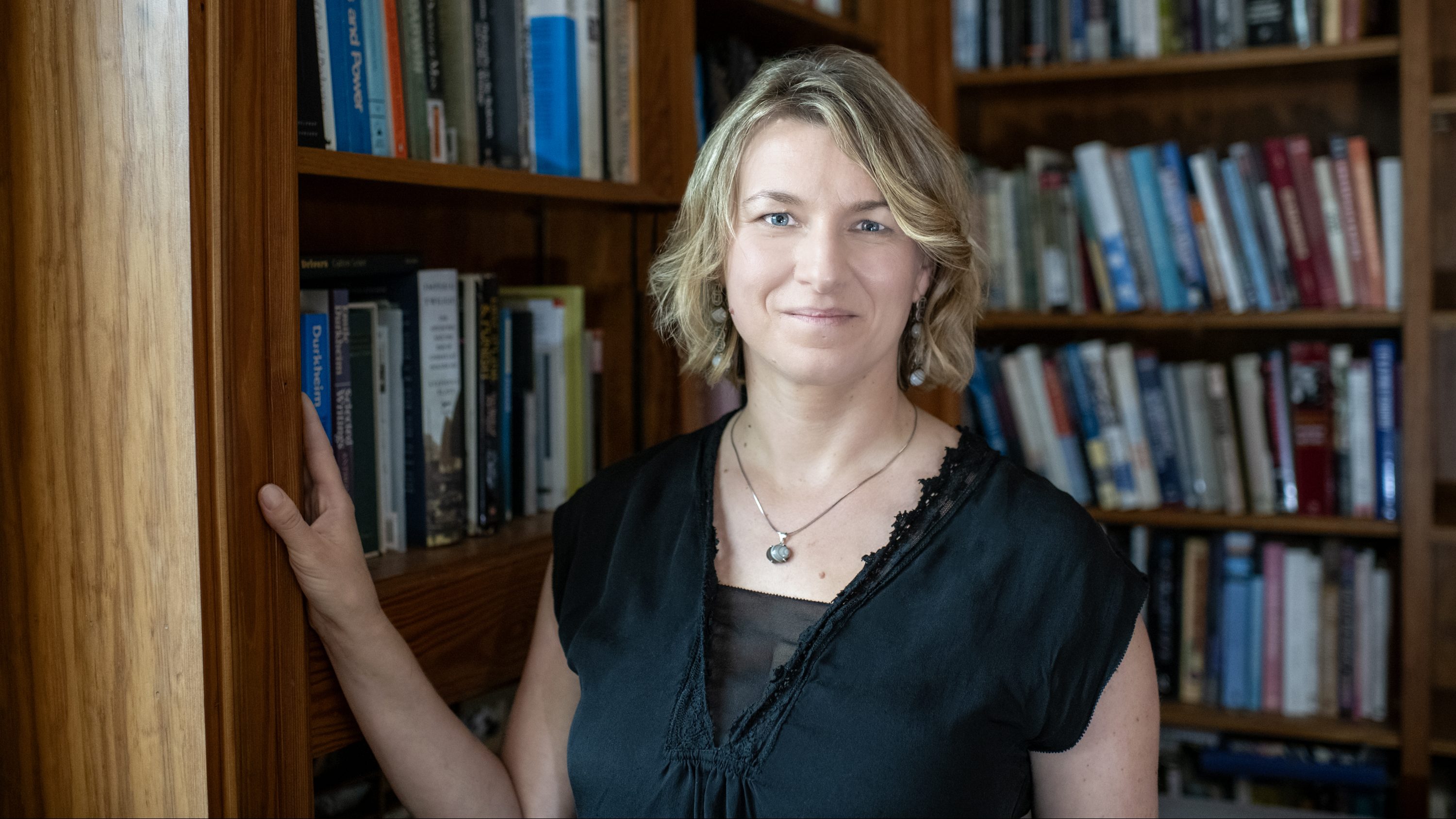 Dr. Natalie Chwalisz